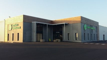 Espace Emeraude, Magasin de Bricolage à Milizac-Guipronvel