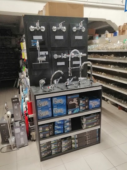 Dimitri Garenne, Magasin de Bricolage à Nontron