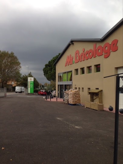 Mr.Bricolage Saint Remy De Provence, Magasin de Bricolage à Saint-Rémy-de-Provence