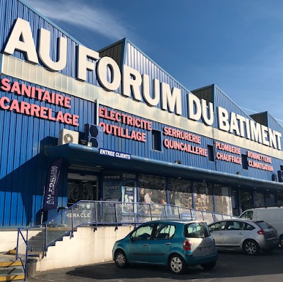 From The Forum Building, Magasin de Bricolage à Saint-Ouen